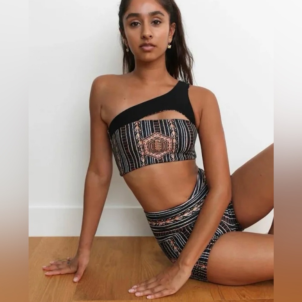 BNWT Sustainable Brand Wolven Set